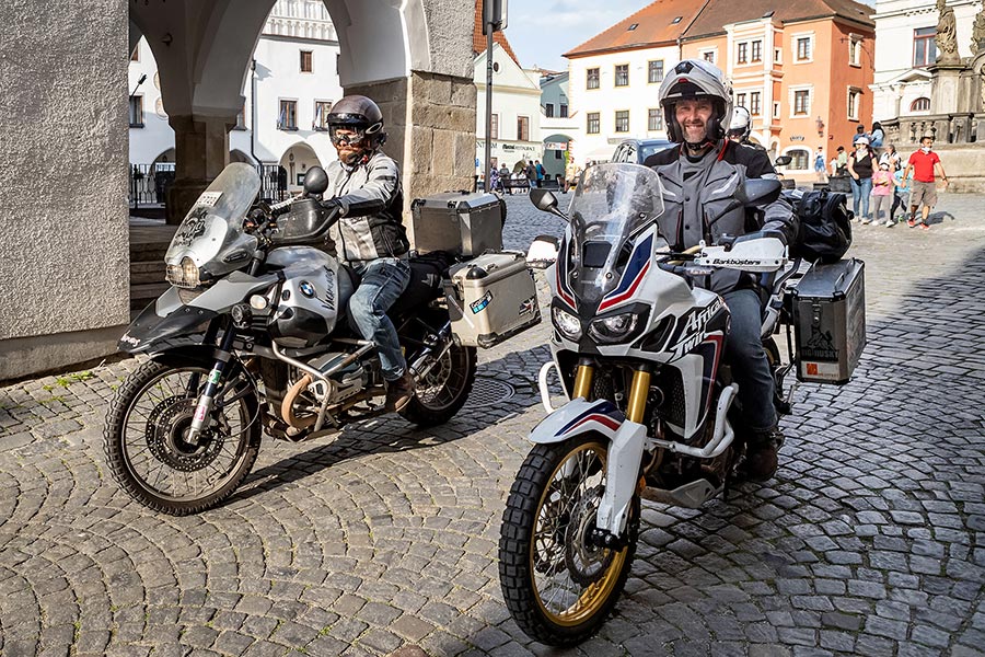 Zahájení cesty na počest velkého náčelníka Okimy - Miloslava Stingla, Český Krumlov 19.5.2020