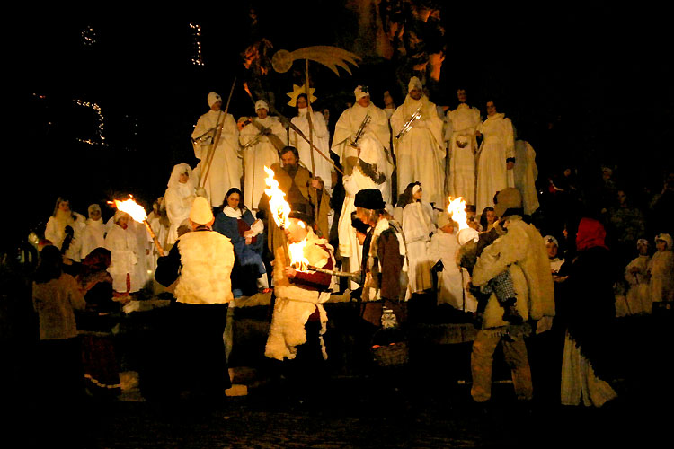 23. prosince - živý Betlém, advent a vánoce 2005 v Českém Krumlově, foto: © Lubor Mrázek