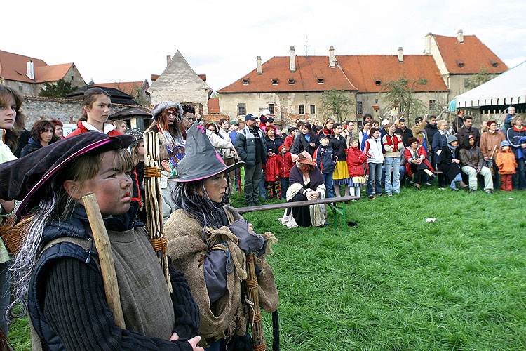 Kouzelný Krumlov - dětské dopoledne, 30. dubna 2006, Pivovarská zahrada, Český Krumlov, foto: © Mgr. Lubor Mrázek