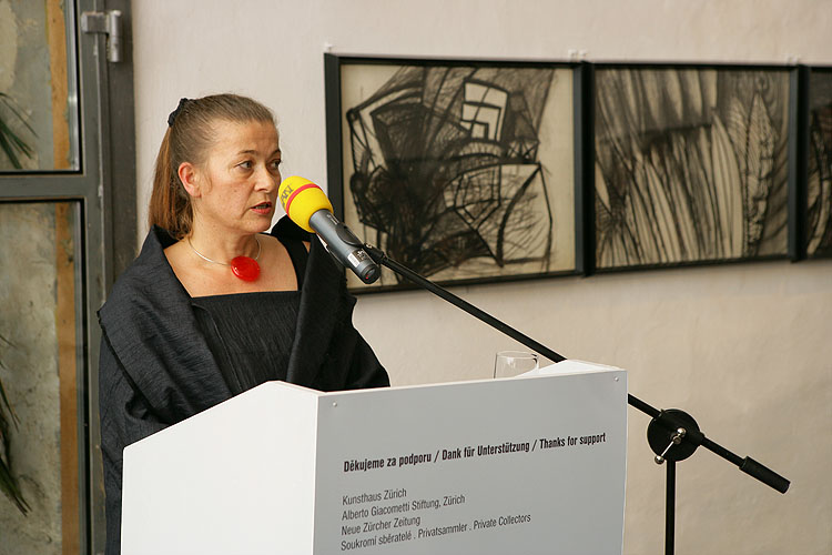 Slavnostní vernisáž výstav v Egon Schiele Art Centru 28.4.2006 - Alberto Giacometti, Ernst Scheidegger a Eva Prokopcová,, zdroj: Egon Schiele Art Centrum, foto: © Libor Sváček