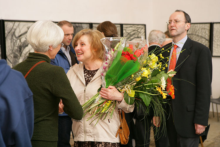 Slavnostní vernisáž výstav v Egon Schiele Art Centru 28.4.2006 - Alberto Giacometti, Ernst Scheidegger a Eva Prokopcová,, zdroj: Egon Schiele Art Centrum, foto: © Libor Sváček