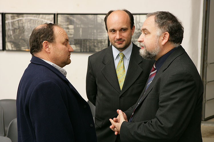 Slavnostní vernisáž výstav v Egon Schiele Art Centru 28.4.2006 - Alberto Giacometti, Ernst Scheidegger a Eva Prokopcová,, zdroj: Egon Schiele Art Centrum, foto: © Libor Sváček