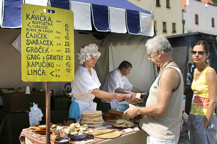 Five-Petalled Rose Celebrations, Český Krumlov, 16. - 18.6.2006, photo: © 2006 Lubor Mrázek