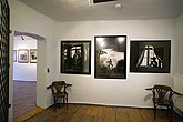 Die festliche Eröffnung der Ausstellungen Sára Saudková (Fotos) und Jan Saudek (Bilder), Haus der Fotografie in Český Krumlov, 23.6.2006, Foto: © Libor Sváček 