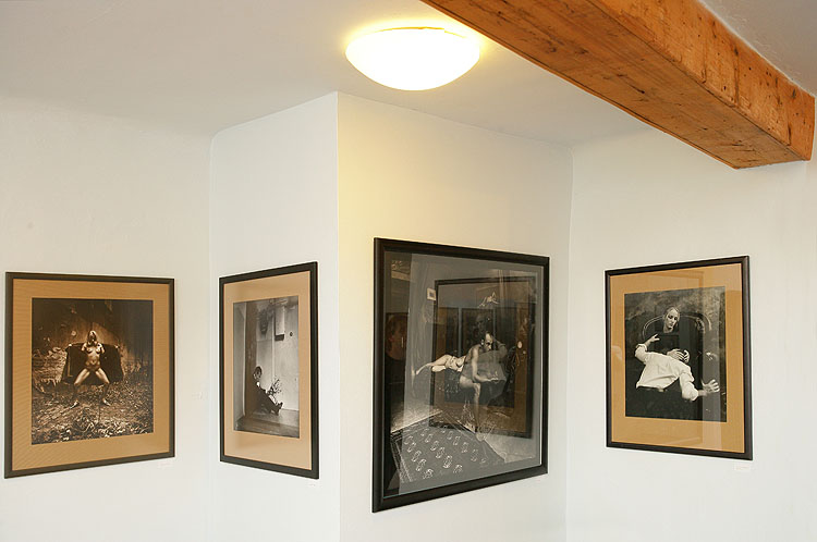 Die festliche Eröffnung der Ausstellungen Sára Saudková (Fotos) und Jan Saudek (Bilder), Haus der Fotografie in Český Krumlov, 23.6.2006, Foto: © Libor Sváček