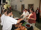 Die festliche Eröffnung der Ausstellungen Sára Saudková (Fotos) und Jan Saudek (Bilder), Haus der Fotografie in Český Krumlov, 23.6.2006, Foto: © Libor Sváček 