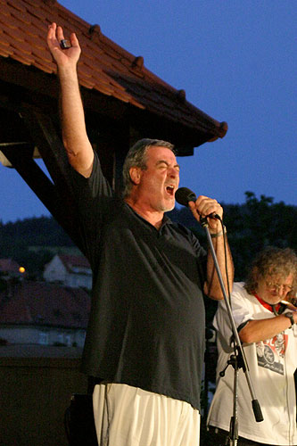 Michal Prokop und Gruppe Framus Five, Terrasse des Hotels Růže, 4.7.2006, Festival der Kammermusik Český Krumlov, Foto: © Lubor Mrázek