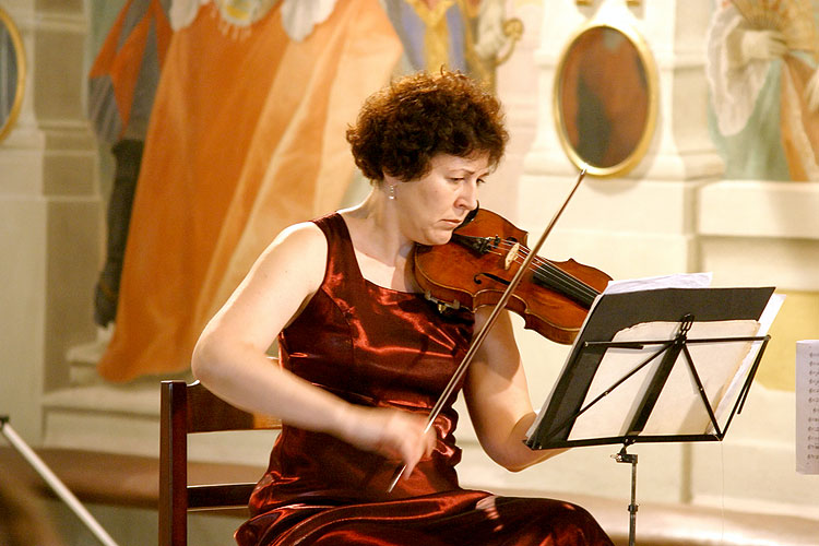 Kaprálová quartet, Masquerade hall of chateau Český Krumlov, 2.7.2006, Festival of Chamber Music Český Krumlov, photo: © Lubor Mrázek