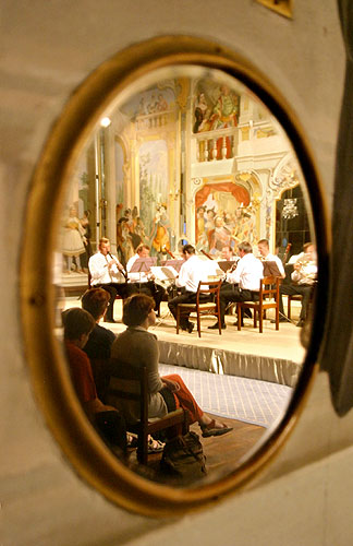 Harmonia Mozartiana Pragensis, Maskensaal des Schlosses Český Krumlov, 6.7.2006, Festival der Kammermusik Český Krumlov, Foto: © Lubor Mrázek