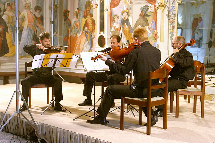 Apollon Kvartet - Music by the Winner of Composers, Masquerade hall of chateau Český Krumlov, 7.7.2006, Festival of Chamber Music Český Krumlov, photo: © Lubor Mrázek