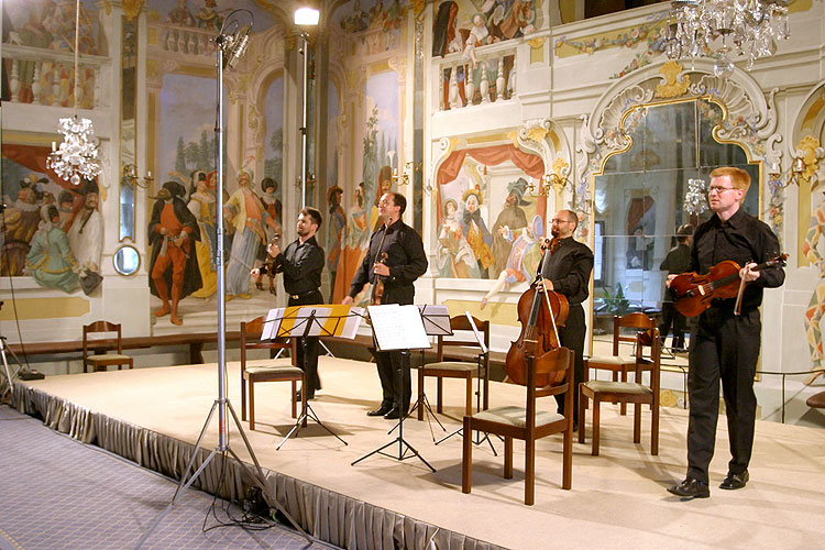 Apollon Kvartet - Siegerkompositionen des Jubiläumswettbewerbs für Komponisten, Maskensaal des Schlosses Český Krumlov, 7.7.2006, Festival der Kammermusik Český Krumlov, Foto: © Lubor Mrázek