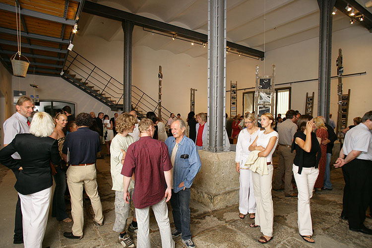 Geoffrey Hendricks: installation, opening of the exhibition 14th July 2006, Egon Schiele Art Centrum, photo: © 2006 Libor Sváček