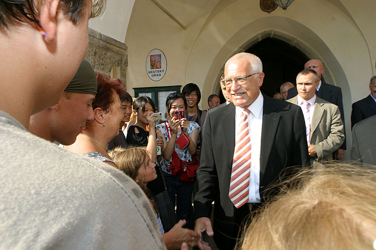 Návštěva prezidenta České republiky Václava Klause v Českém Krumlově, foto: © Lubor Mrázek