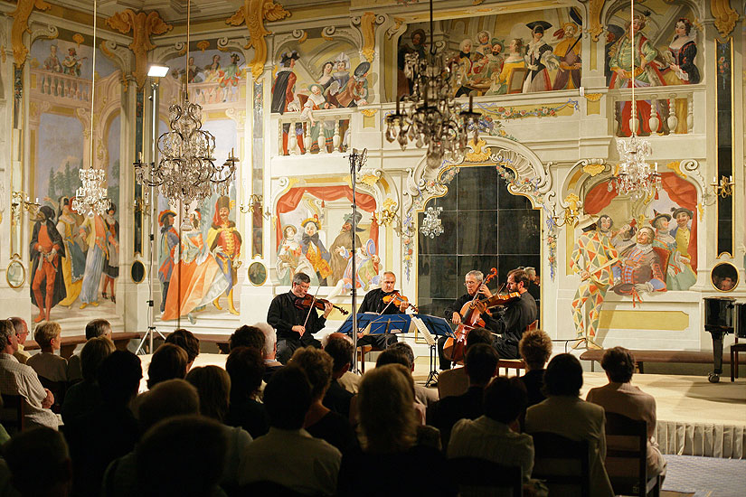 Kocian- Quartett, Maskensaal des Schlosses Český Krumlov, 2.8.2006, Internationales Musikfestival Český Krumlov 2006, Bildsquelle: © Auviex s.r.o., Foto: Libor Sváček