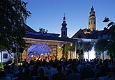 Camerata Nova, Kunstleiter: Jiří Kotouč, Garten der Kooperative, Versicherungsgesellschaft A.G., 18.8.2006, Internationales Musikfestival Český Krumlov 2006, Bildsquelle: © Auviex s.r.o., Foto: Libor Sváček 