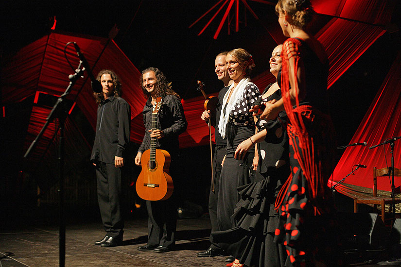 La Fiesta - Spanischer Abend, Cuadro Flamenco de Granada (Spanien), La Peňa flamenca, Brauereigarten, 19.8.2006, Internationales Musikfestival Český Krumlov 2006, Bildsquelle: © Auviex s.r.o., Foto: Libor Sváček