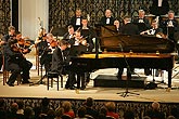 Eugen Indjic (USA), Jan Simon, Marián Lapšanský (Slovakia) - pianos, The Czech Radio Symphony Orchestra, conducted by: Vladimír Válek, Winter Riding School, Český Krumlov, 26.8.2006, International Music Festival Český Krumlov 2006, source: © Auviex s.r.o., photo: Libor Sváček 