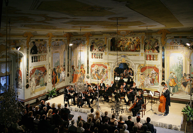 Virtuosi Pragenses, 24.8.2006, International Music Festival Český Krumlov 2006, source: © Auviex s.r.o., photo: Libor Sváček