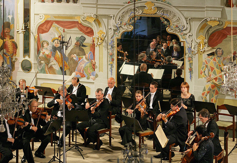 Virtuosi Pragenses, 24.8.2006, Mezinárodní hudební festival Český Krumlov 2006, zdroj: © Auviex s.r.o., foto: Libor Sváček