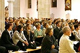 Hommage und Mozart - der 250. Geburtstag, Gabriela Demeterová (Geige) und Czech Moravian Virtuosi, Dirigent Jiří Novák,  5.8.2006, Königliches Musikfestival 2006, Kloster Zlatá Koruna, Foto: © 2006 Lubor Mrázek 