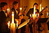 Prager Gitarre Quartett, Abtei - Eingangshalle,  8.8.2006, Königliches Musikfestival 2006, Kloster Zlatá Koruna, Foto: © 2006 Lubor Mrázek 