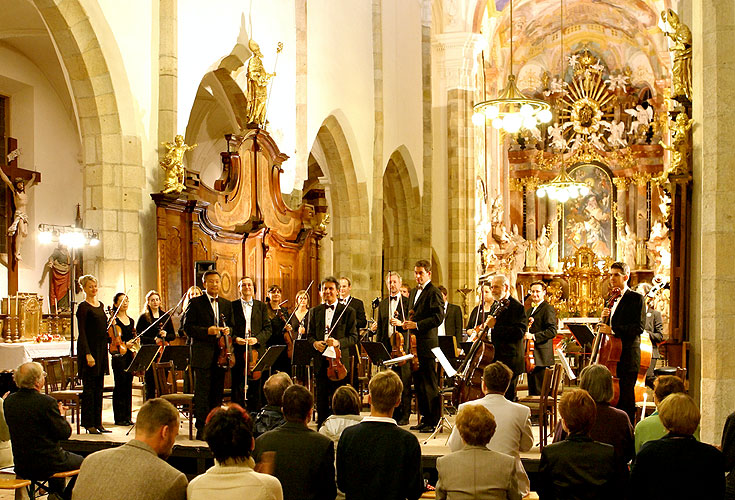 Partner concert with an Austrian festival Academia Allegro Vivo, Closter Church, 10th August 2006, Zlatá Koruna Royal Music Festival, photo: © 2006 Lubor Mrázek