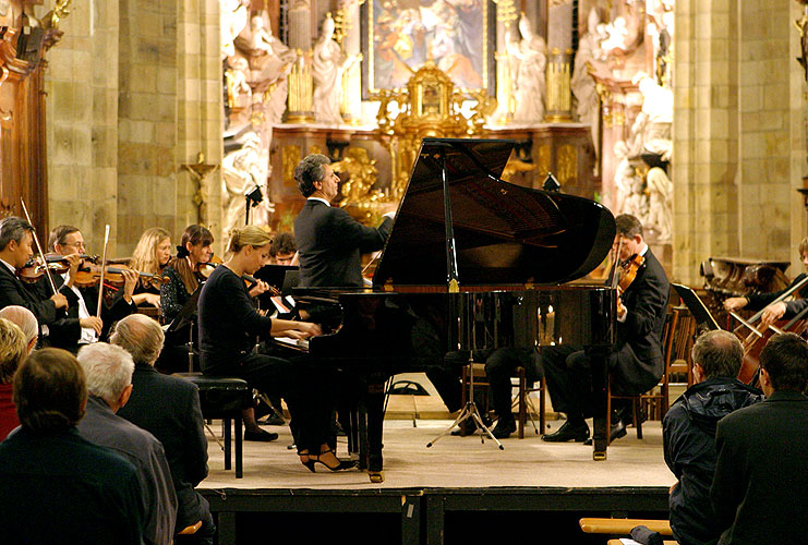 Partnerský koncert s rakouským festivalem Academia Allegro Vivo, klášterní kostel, 10.8.2006, Královský hudební festival Zlatá Koruna, foto: © 2006 Lubor Mrázek