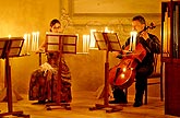 Jaroslav Tůma (Orgel), Bohuslav Matoušek (Geige), Anna Fliegerová (Geige), Milan Kraus (Violoncello), Klosterkirche und Kreuzflur,  23.8.2006, Königliches Musikfestival 2006, Kloster Zlatá Koruna, Foto: © 2006 Lubor Mrázek 