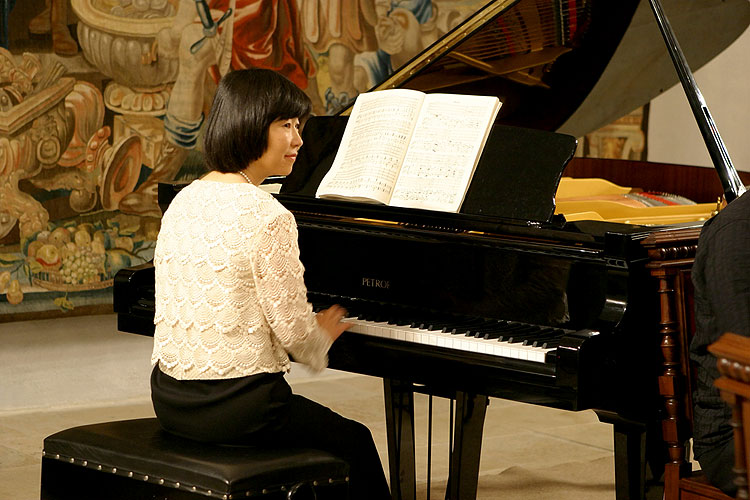 Vlach´s Quartet Praha, Naoko Knopp Nagaoka (Japan) - piano, concert hall, 2th September 2006, Zlatá Koruna Royal Music Festival, photo: © 2006 Lubor Mrázek