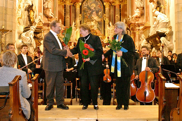 Wolfgang Amadeus Mozart - Requiem d moll, Klosterkirche, 5.10.2006, Königliches Musikfestival Zlatá Koruna, Foto: © 2006 Lubor Mrázek