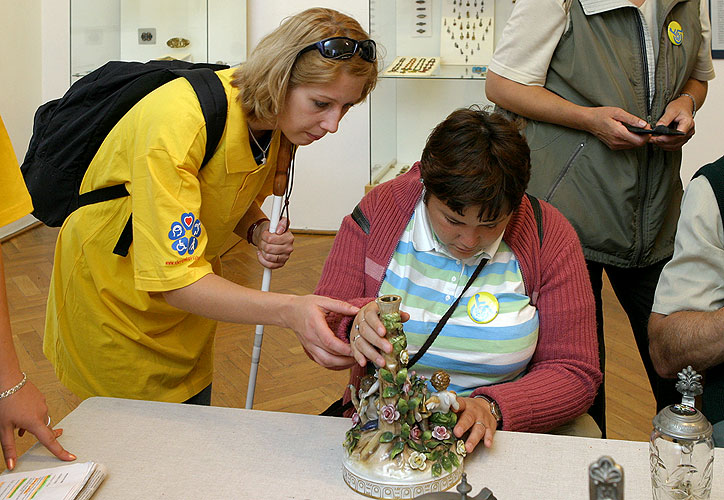 Spezielle Besichtigungen der Stadt Český Krumlov für Leute mit Behinderungen, Tag mit Handicap - Tag ohne Barrieren, 9. und 10. September 2006, Foto: © 2006 Lubor Mrázek