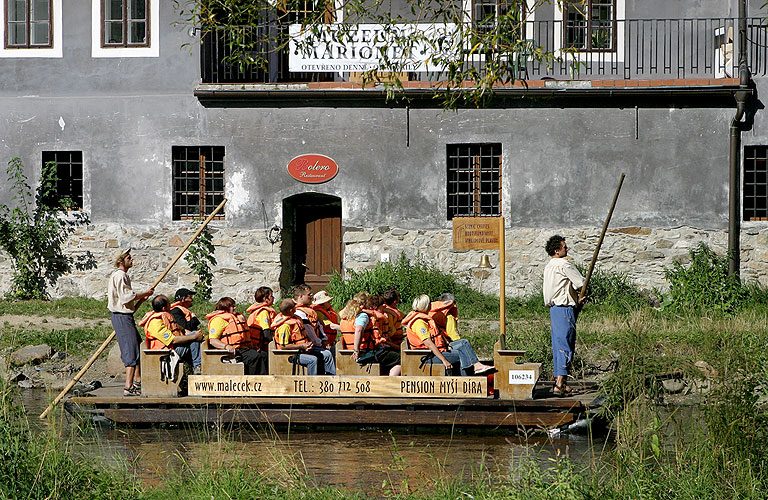 Besuch der Partner und Leuten mit Behinderungen von Oberösterreich, Tag mit Handicap - Tag ohne Barrieren, 9. und 10. September 2006, Foto: © 2006 Lubor Mrázek