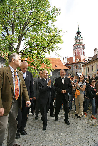 Návštěva krále Kambodže Jeho Výsosti Norodoma Sihamoniho v Českém Krumlově, 20. září 2006, foto: © 2006 Lubor Mrázek