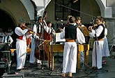 The performances of Childrens' Folk groups, Saint Wenceslas Celebrations in Český Krumlov, 28th September - 1st October 2006, photo: © Lubor Mrázek 