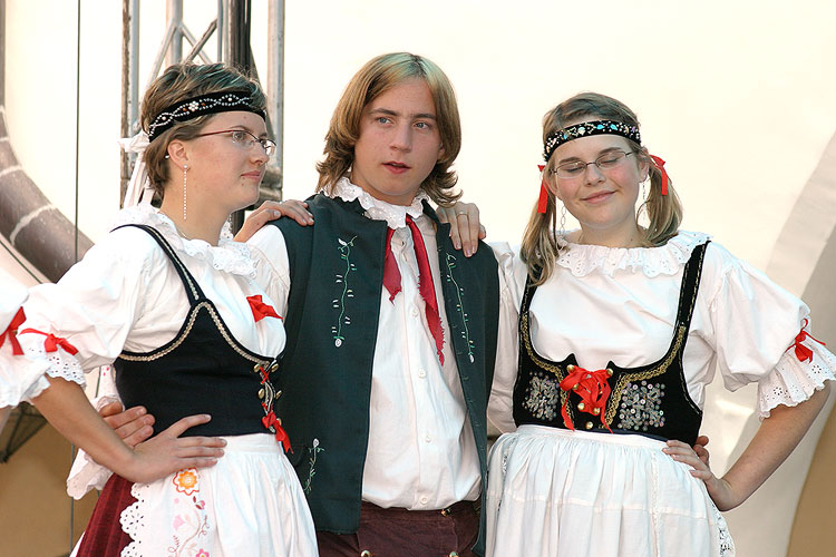 Přehlídka dětských folklórních souborů, Svatováclavské slavnosti v Českém Krumlově, 28.9. - 1.10.2006, foto: © Lubor Mrázek