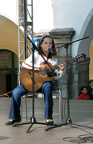 Konzert der Stars - es spielen efolgreiche Teilnehmer der diesjährigen Kinder-Porta, St.-Wenzels-Fest in Český Krumlov, 28.9. - 1.10.2006, Foto: © Lubor Mrázek