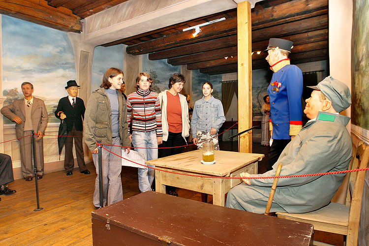 Wax Museum, Kájovská ul., Svatováclavské slavnosti v Českém Krumlově, 28.9. - 1.10.2006