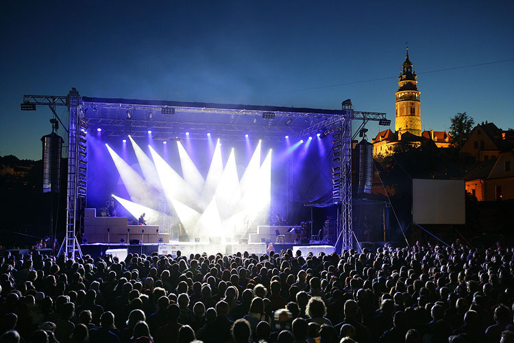 Benefiční koncert The Wall 2006, Den s handicapem - Den bez bariér, 9. 2006, foto: © 2006 Libor Sváček