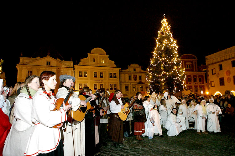 Českokrumlovský advent 2006 ve fotografiích, foto: © 2006 Lubor Mrázek