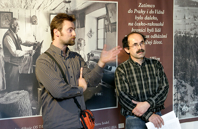 Vernisáž výstavy „Jižní Čechy známé a zapomenuté“, 10.3.3007, Městský úřad v Českém Krumlově, Kaplická 439, foto: © 2007 Lubor Mrázek