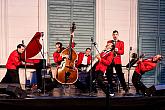 The 6 Fireballs - Rock’n’Roll above the Vltava, 30.6.2020, Chamber Music Festival Český Krumlov, photo by: Lubor Mrázek