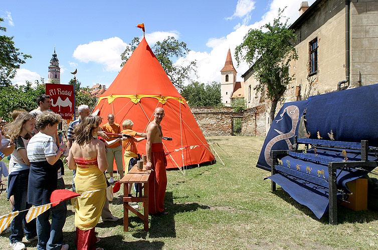 Fest der fünfblättrigen Rose 21. - 24.6.2007, Český Krumlov, Foto: © 2007 Lubor Mrázek