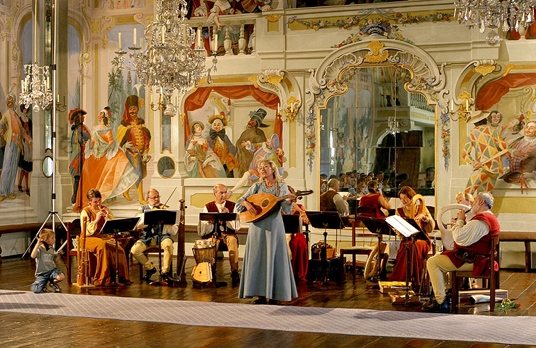 Five-Petalled Rose Celebrations 21. - 24.6.2007, Český Krumlov, photo: © 2007 Lubor Mrázek