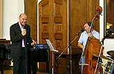 Gondolán band, Antonín, Věra a Filip Gondolánovi - zpěv, Jezuitský sál Hotelu Růže, Český Krumlov, 3.7.2007, Festival komorní hudby Český Krumlov, foto: © 2007 Lubor Mrázek 