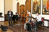 Gondolán band, Antonín, Věra and Filip Gondolánovi - sing, Jesuit Hall of the Růže Hotel, Český Krumlov, 3.7.2007, Festival of Chamber Music Český Krumlov, photo: © 2007 Lubor Mrázek 