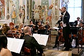 Southbohemian Chamber Philharmony, Jan Páleníček - violoncello, Stanislav Vavřínek - conductor, Masquerade hall of chateau Český Krumlov, 7.7.2007, Festival of Chamber Music Český Krumlov, photo: © 2007 Lubor Mrázek 