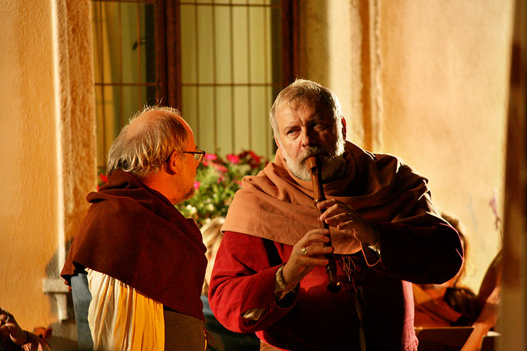 A song is desire - Nocturne, Chairé Příbram, Terrace of Hotel Růže, 7.7.2007, Festival of Chamber Music Český Krumlov, photo: © 2007 Lubor Mrázek