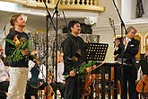 Pavel Šporcl, Joo Young Oh (South Korea) – violin,Czech Radio Symphony Orchestra, Conductor: Amos Talmon (Israel), Castle Riding Hall, 21.7.2007, International Music Festival Český Krumlov, source: © Auviex s.r.o., photo: Libor Sváček 