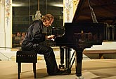 Roberto Prosseda (Italy) - piano, Masquerade hall, 16.8.2007, International Music Festival Český Krumlov, source: Auviex s.r.o., photo: Libor Sváček 