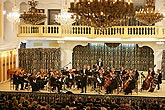 Váslav Hudeček (housle), Petr Schöne (baryton), Pražský komorní orchestr, Zámecká jízdárna, 17.8.2007, Mezinárodní hudební festival Český Krumlov, zdroj: Auviex s.r.o., foto: Libor Sváček 